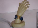 pulseira corino com caveira